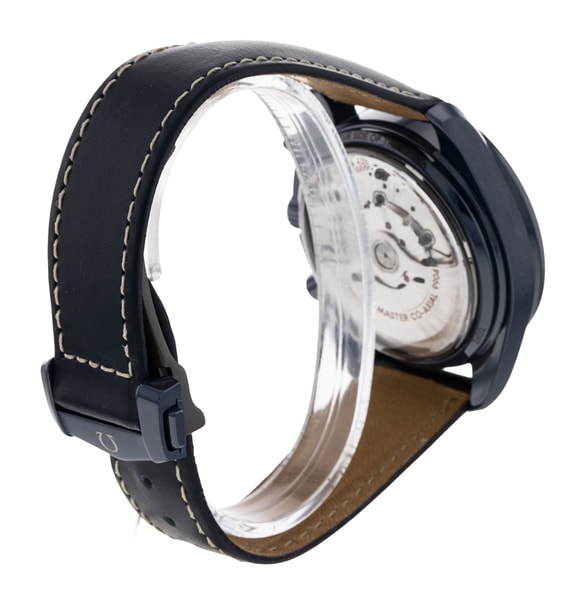 Omega Speedmaster Moonphase 304.93.44.52.03.001